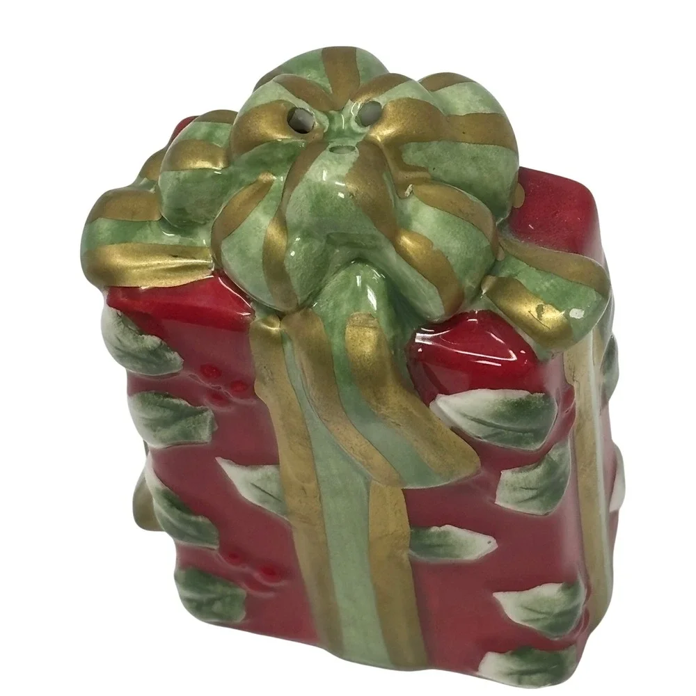 Fitz and Floyd Kitty Kringle Salt and Pepper Shakers Christmas Cat Gift Box Set